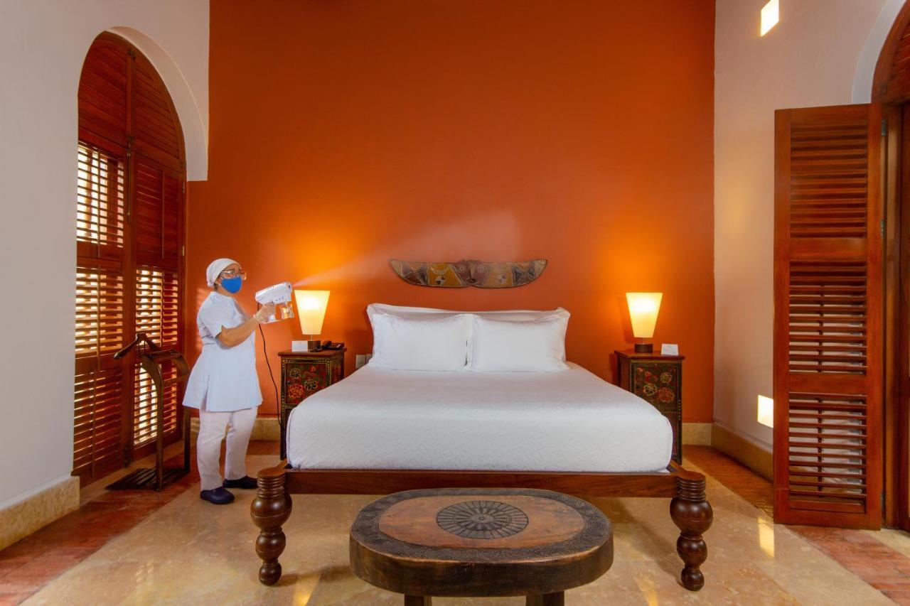 Hotel Quadrifolio Cartagena ภายนอก รูปภาพ